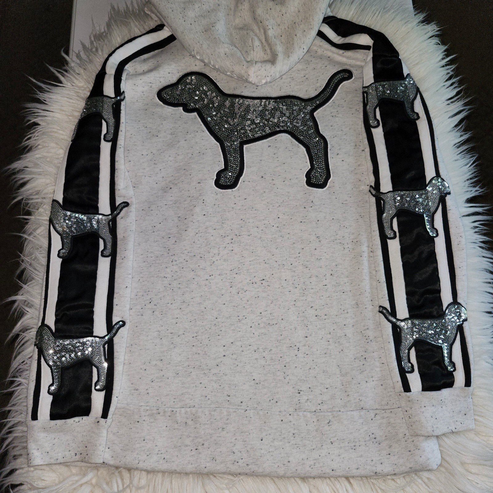 Very rare htf med cozy leggings, hoodie small oversized pit to pit 22in - Image 12