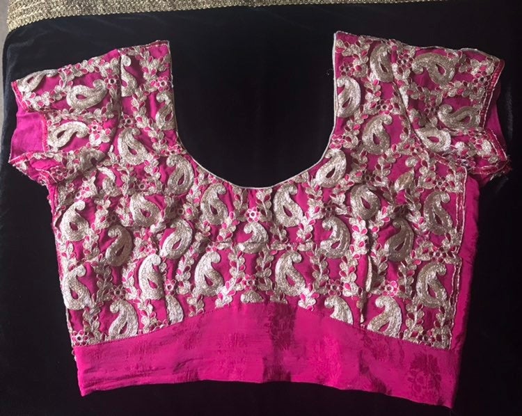 Saree Hot Pink in crepe satin - Image 3