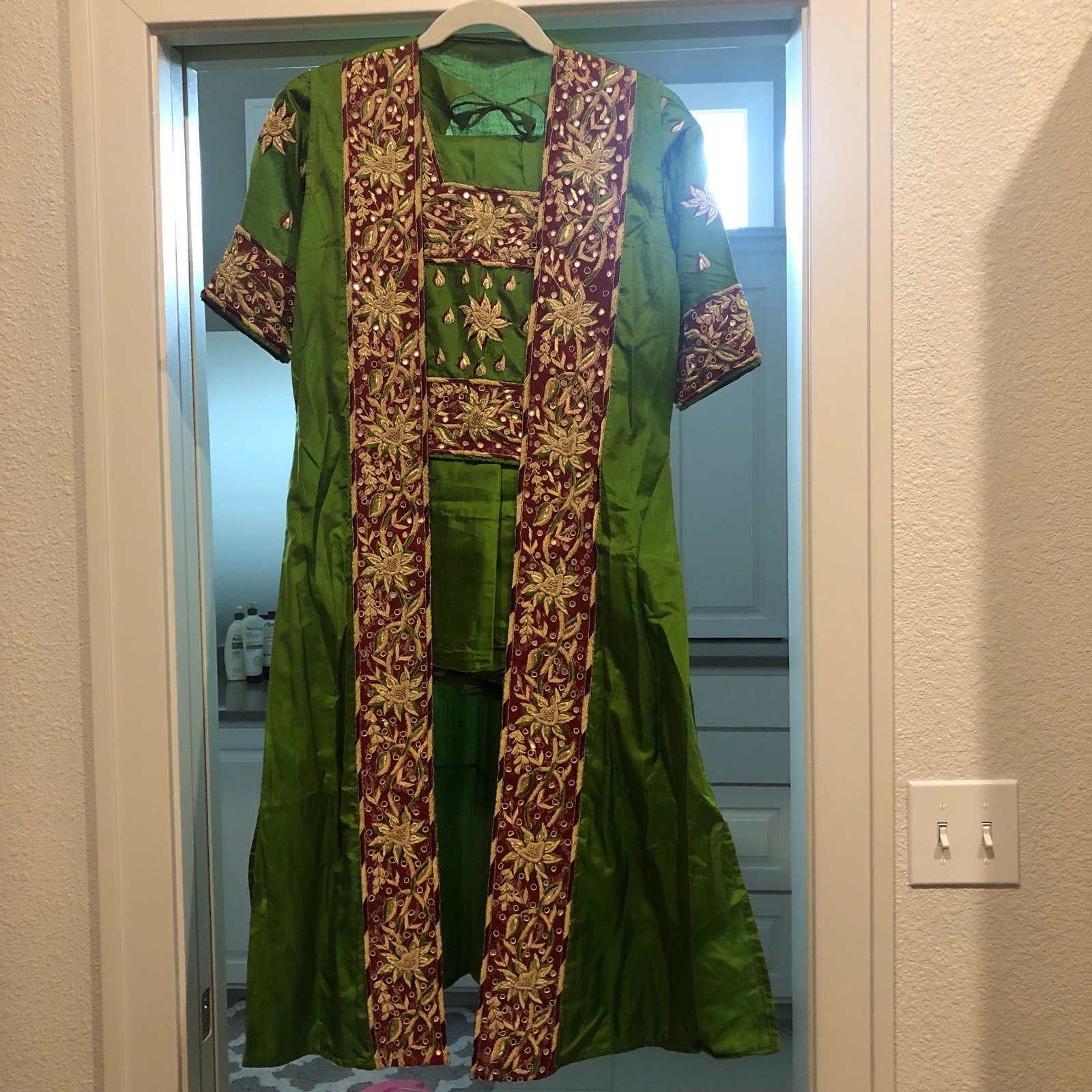 Green/Maroon Lehenga - Image 2