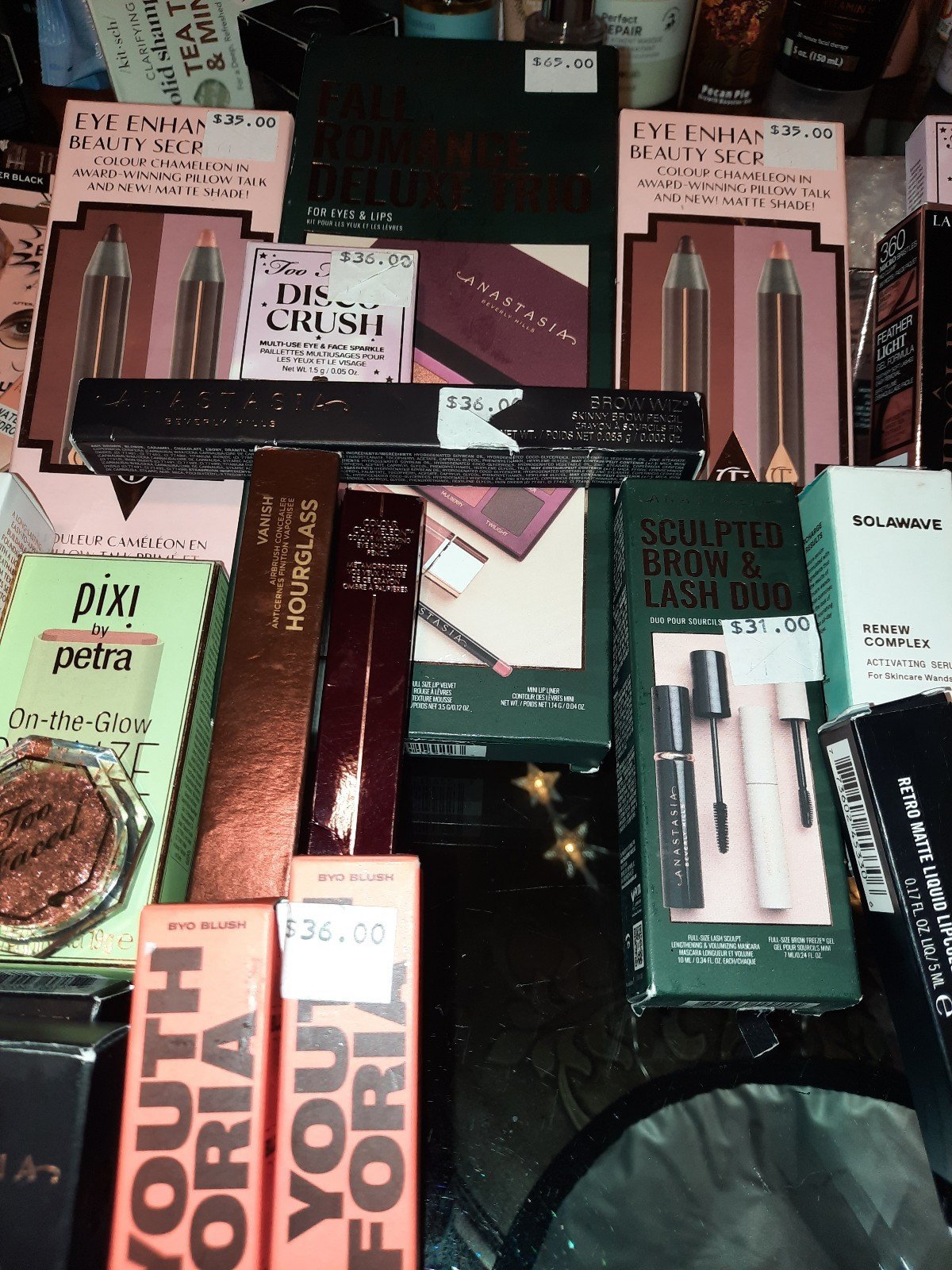 Makup high end& medium end, hair products high end. Face and body. - Image 2