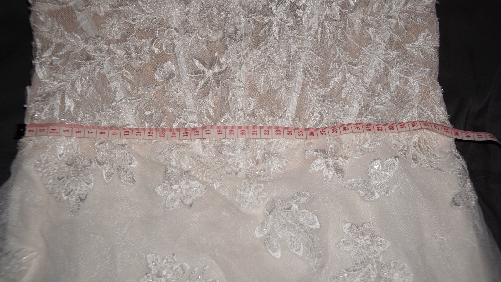 NEW Wedding Dress - Image 8